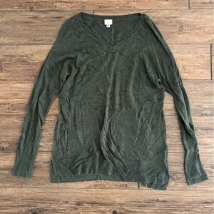 A new day V-Neck Sweater L